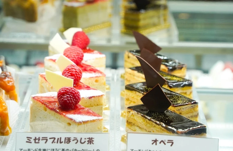 美味しい素材で提供 | 静岡市葵区のケーキ屋ならRiGoLeR
