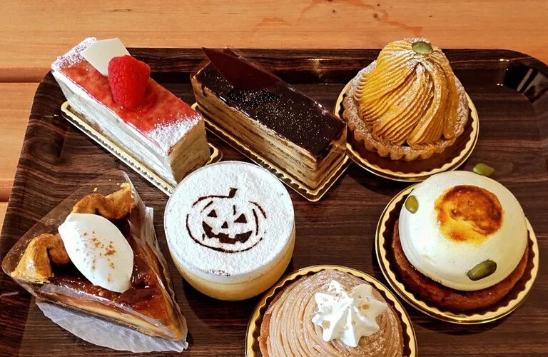 旬の素材を使用した季節限定ケーキで四季を感じませんか？